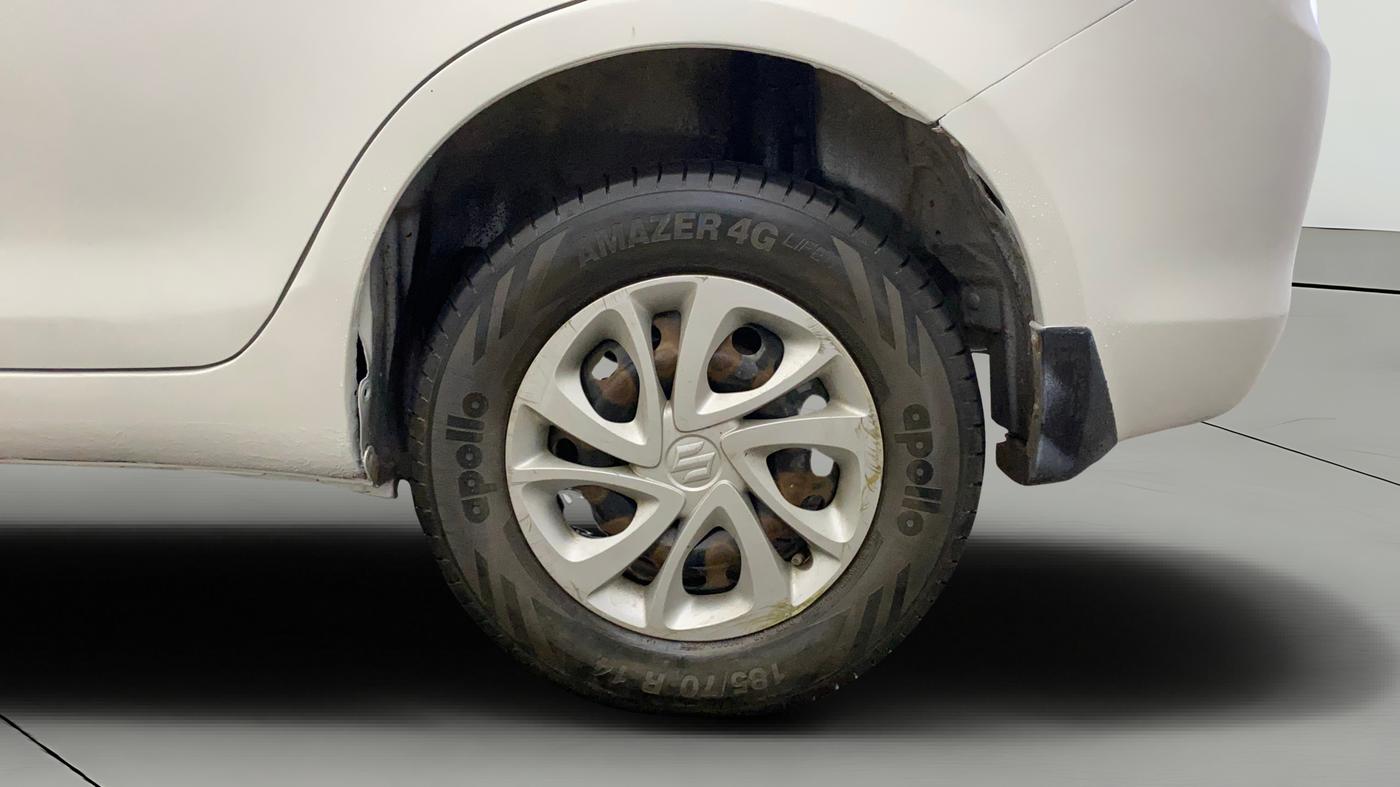 2015 Maruti Swift Dzire VXI, CNG, Manual, 91,737 km, Left Rear Wheel