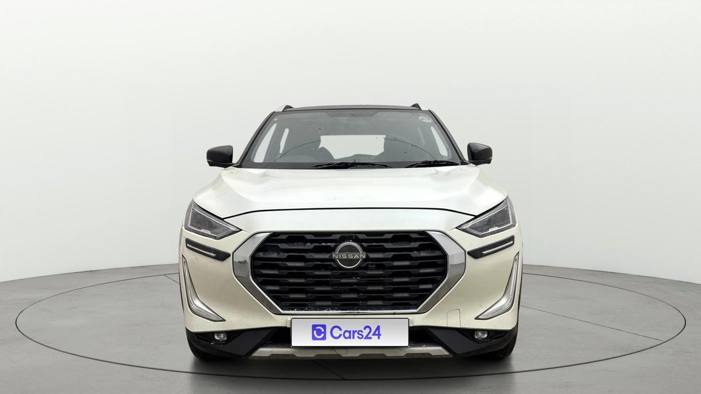 2022 Nissan MAGNITE XV TURBO CVT DUAL TONE, Petrol, Automatic, 40,359 km, Front