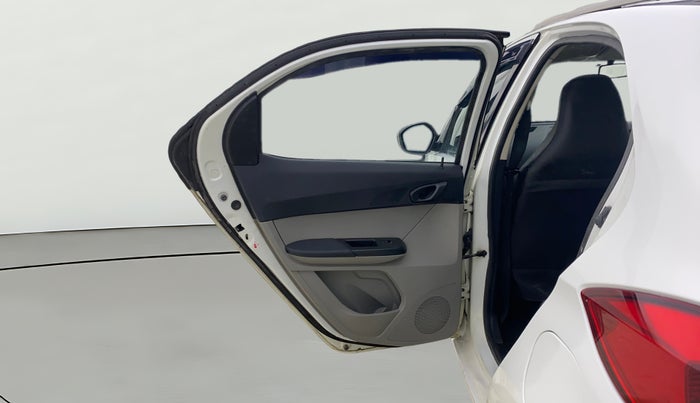 2017 Tata Tiago WIZZ EDITION PETROL, Petrol, Manual, 74,070 km, LHS Rear Door