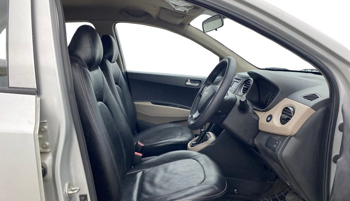 2015 Hyundai Grand i10 ASTA AT 1.2 KAPPA VTVT, Petrol, Automatic, 48,105 km, Right Side Front Door Cabin