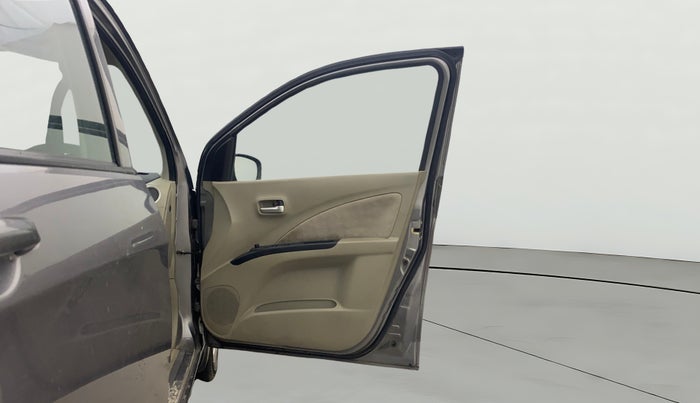 2016 Maruti Celerio ZXI, Petrol, Manual, 40,080 km, RHS Front Door