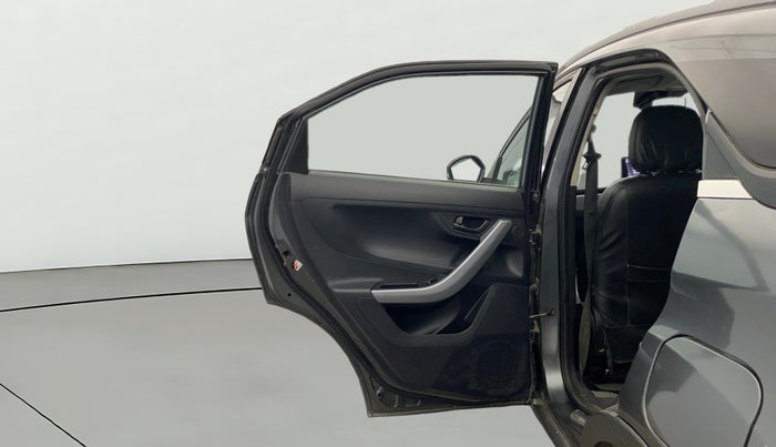 2022 Tata NEXON XM SUNROOF PETROL, Petrol, Manual, 67,389 km, LHS Rear Door