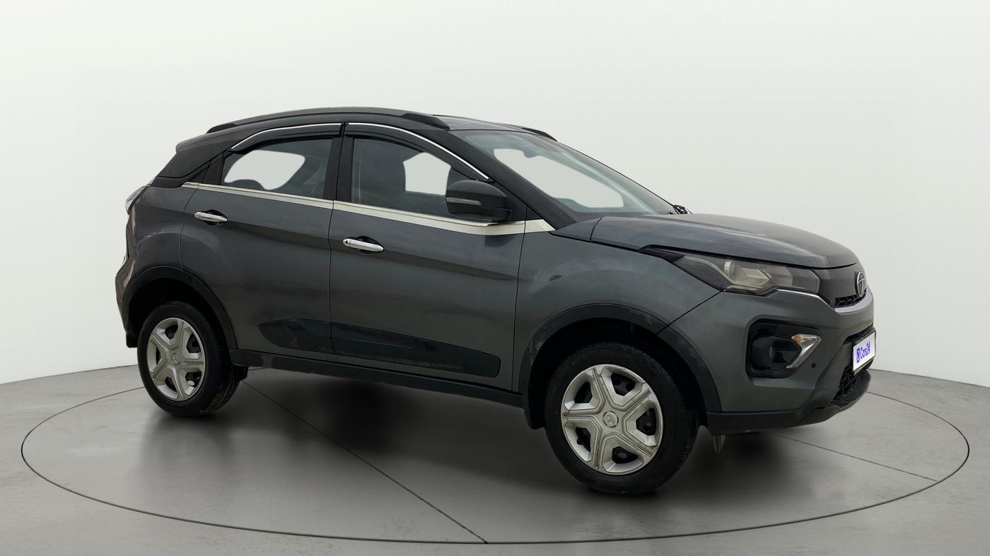 2022 Tata NEXON XMA PLUS SUNROOF PETROL, Petrol, Automatic, 51,038 km, Right Front Diagonal