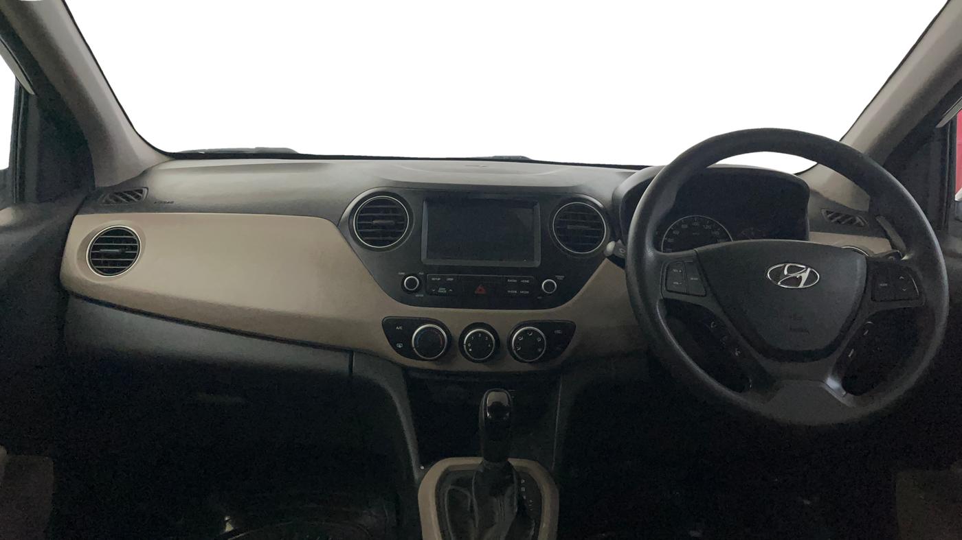2018 Hyundai Grand i10 SPORTZ AT 1.2 KAPPA VTVT, Petrol, Automatic, 21,664 km, Dashboard