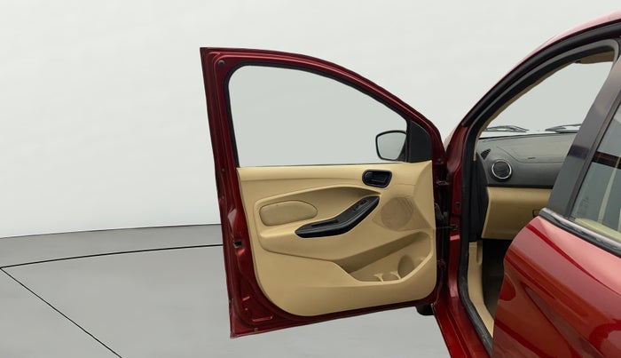 2018 Ford Figo Aspire TITANIUM 1.2 PETROL, Petrol, Manual, 61,125 km, LHS Front Door