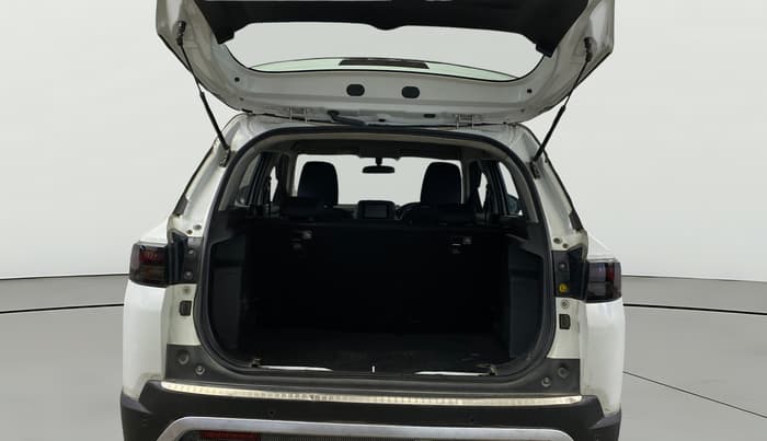 2023 Maruti BREZZA VXI SMART HYBRID, Petrol, Manual, 56,664 km, Boot Open Zoomed View