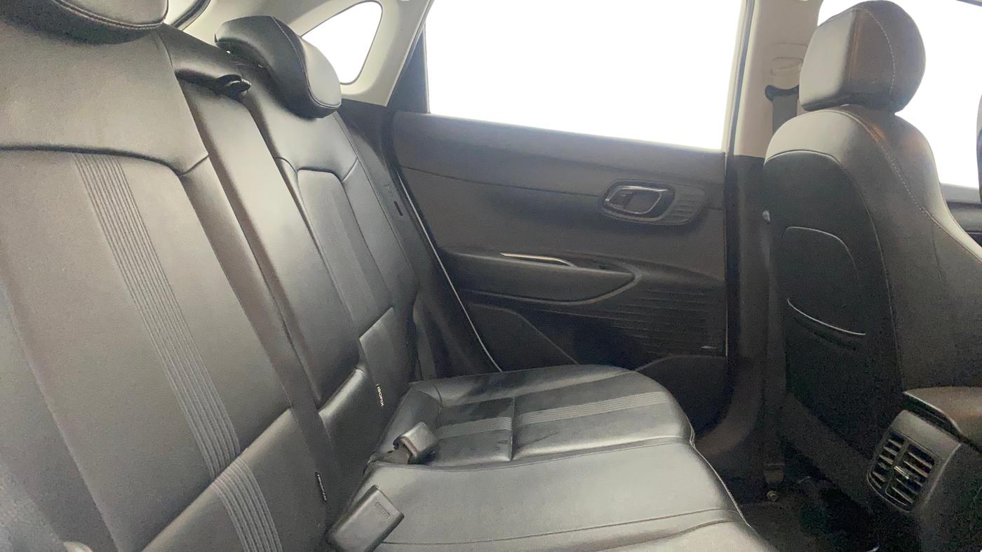 2020 Hyundai NEW I20 ASTA (O) 1.0 TURBO GDI DCT, Petrol, Automatic, 43,247 km, Right Side Rear Door Cabin