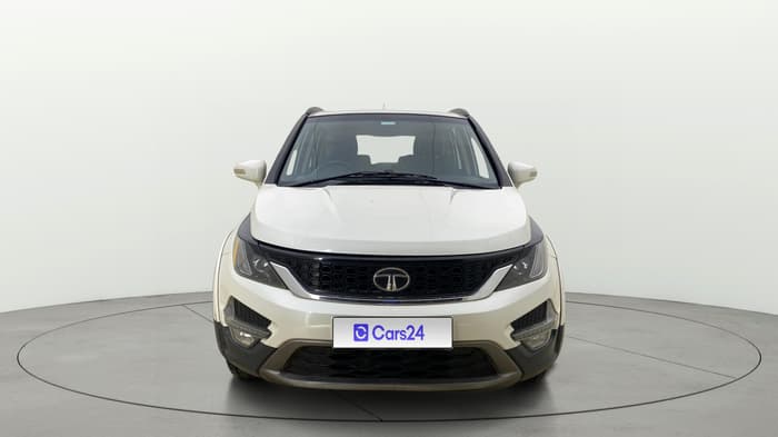 2017 Tata Hexa XT 4X2 6 STR, Diesel, Manual, 1,41,365 km, Front