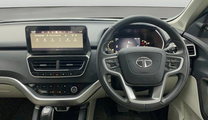 2023 Tata Safari XZA PLUS, Diesel, Automatic, 50,765 km, Steering Wheel Close Up