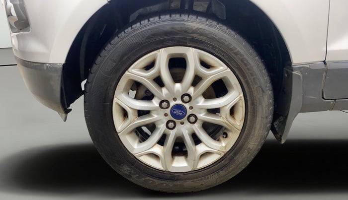 2014 Ford Ecosport TITANIUM 1.0L ECOBOOST, Petrol, Manual, 1,00,191 km, Left Front Wheel