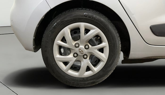 2019 Hyundai Grand i10 SPORTZ 1.2 KAPPA VTVT, CNG, Manual, 87,752 km, Right Rear Wheel