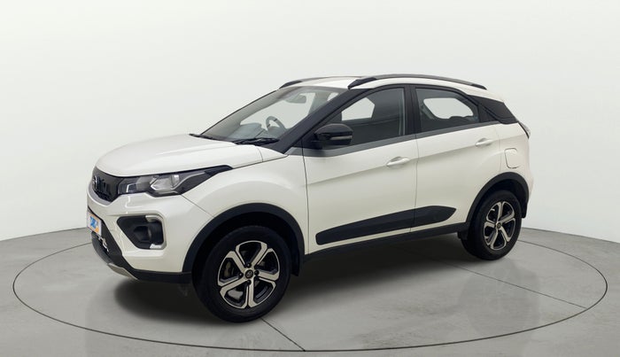 2022 Tata NEXON XZA PLUS (O) PETROL, Petrol, Automatic, 96,854 km, Left Front Diagonal