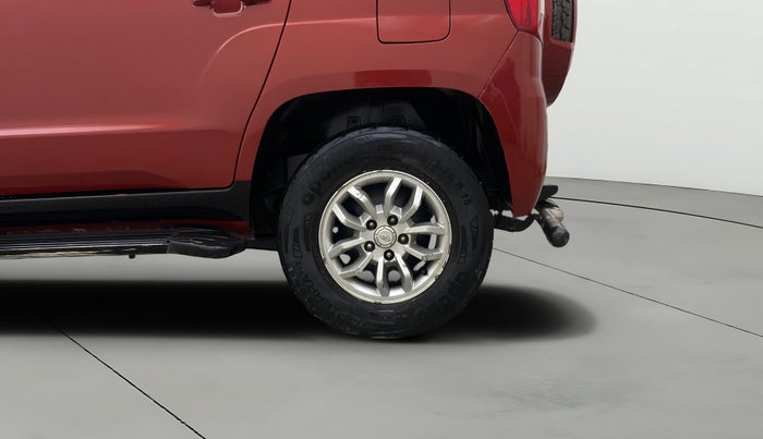 2016 Mahindra TUV300 T8 AMT, Diesel, Automatic, 86,242 km, Left Rear Wheel