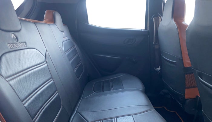 2016 Renault Kwid RXT 0.8, Petrol, Manual, 51,135 km, Right Side Rear Door Cabin