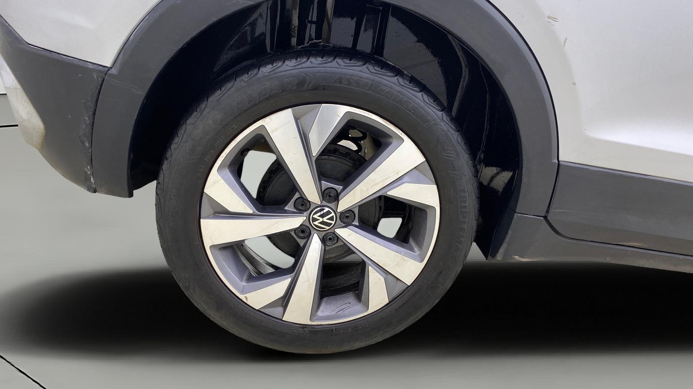 2022 Volkswagen TAIGUN TOPLINE 1.0 TSI AT, Petrol, Automatic, 43,324 km, Right Rear Wheel