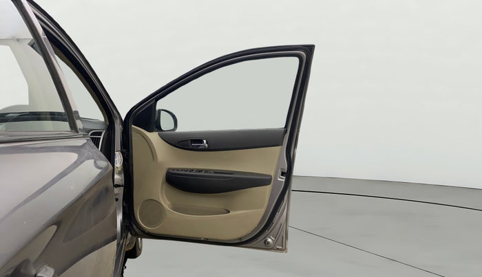 2013 Hyundai i20 MAGNA 1.2, Petrol, Manual, 95,152 km, RHS Front Door