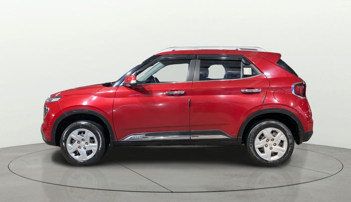 2022 Hyundai VENUE S+ 1.2, Petrol, Manual, 47,883 km, Left Side