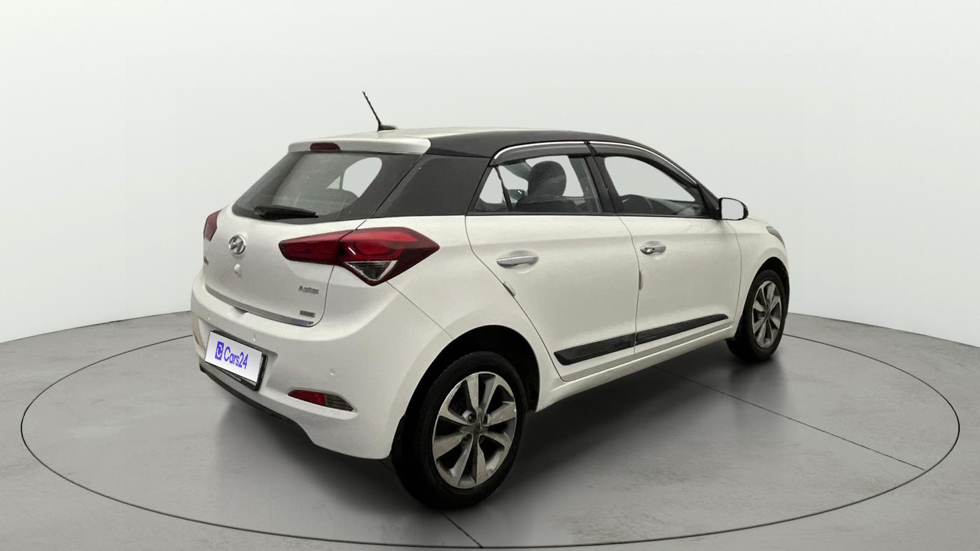 2015 Hyundai Elite i20 ASTA 1.2, Petrol, Manual, 1,08,297 km, Right Back Diagonal