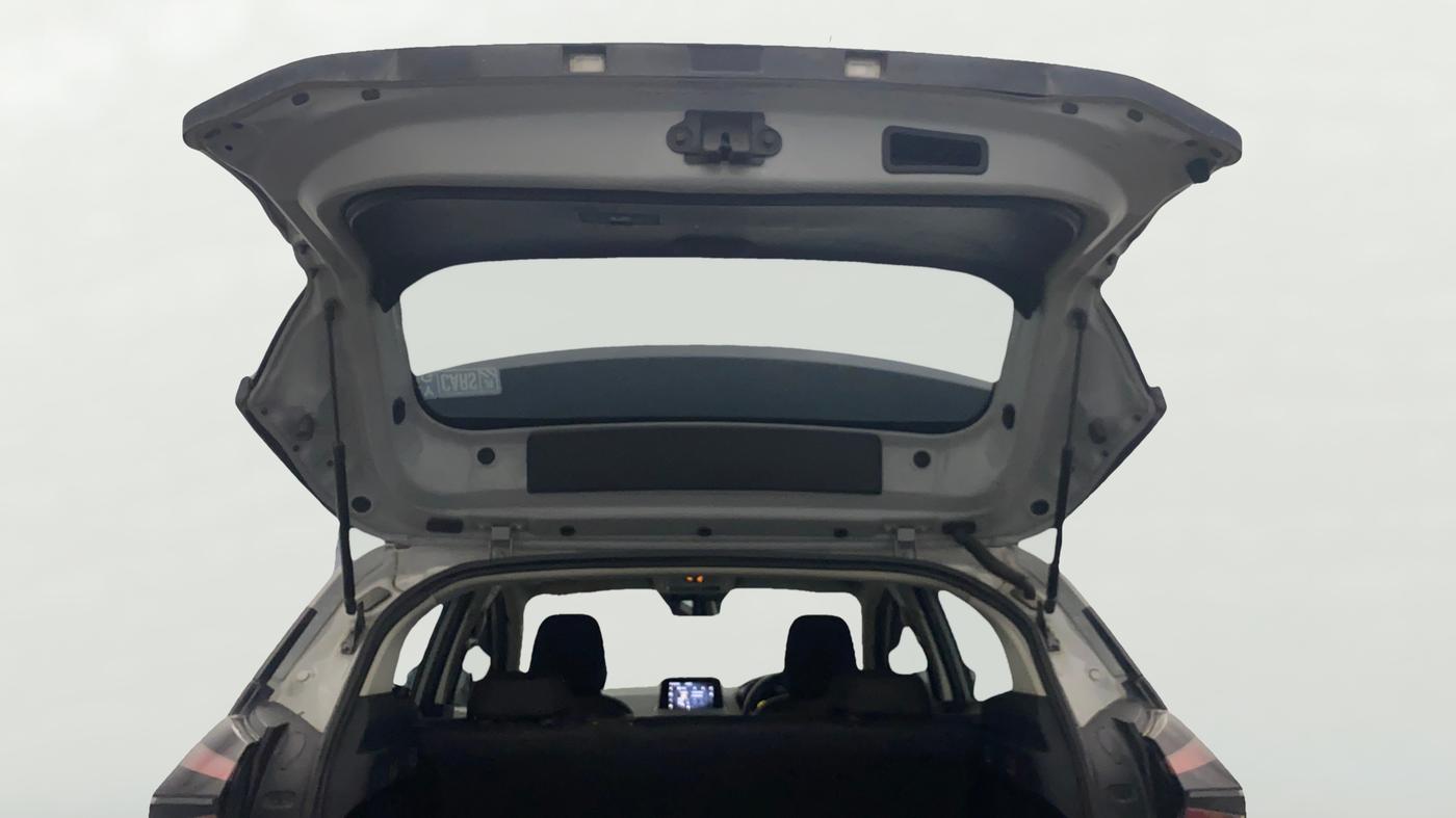 2024 Tata NEXON PURE 1.5 DIESEL, Diesel, Manual, 1,01,413 km, Boot Door Open
