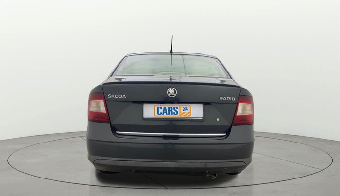 2018 Skoda Rapid STYLE 1.6 MPI, Petrol, Manual, 31,841 km, Back/Rear