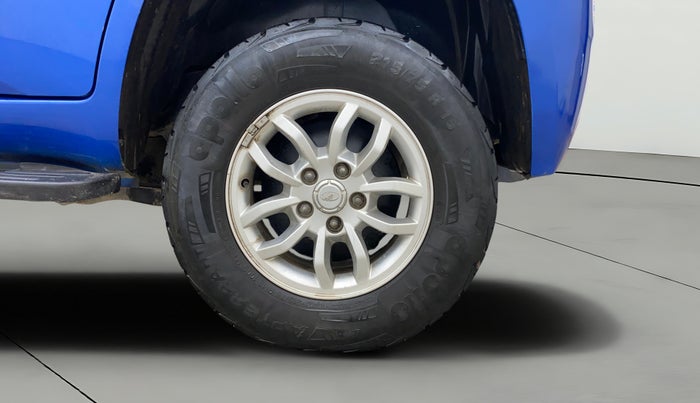 2017 Mahindra TUV300 T8, Diesel, Manual, 46,546 km, Left Rear Wheel