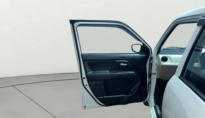 2024 Maruti New Wagon-R VXI CNG 1.0, CNG, Manual, 31,650 km, LHS Front Door