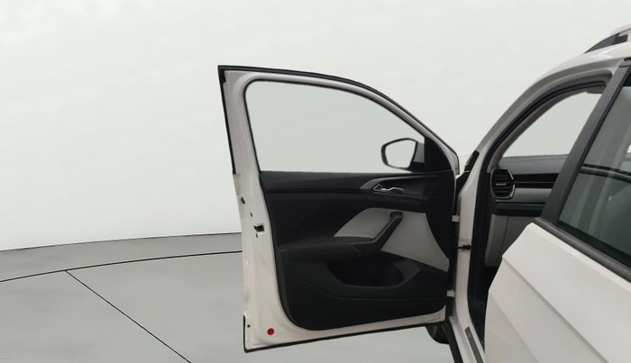 2024 Skoda KUSHAQ AMBITION 1.0L TSI MT, Petrol, Manual, 41,005 km, LHS Front Door