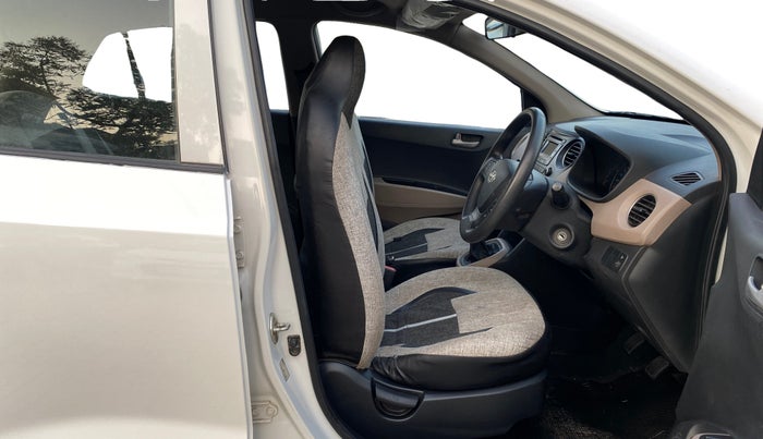 2015 Hyundai Grand i10 SPORTZ 1.2 KAPPA VTVT, Petrol, Manual, 63,232 km, Right Side Front Door Cabin