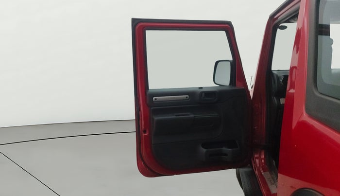 2022 Mahindra Thar LX HARD TOP 4WD MT, Diesel, Manual, 23,995 km, LHS Front Door