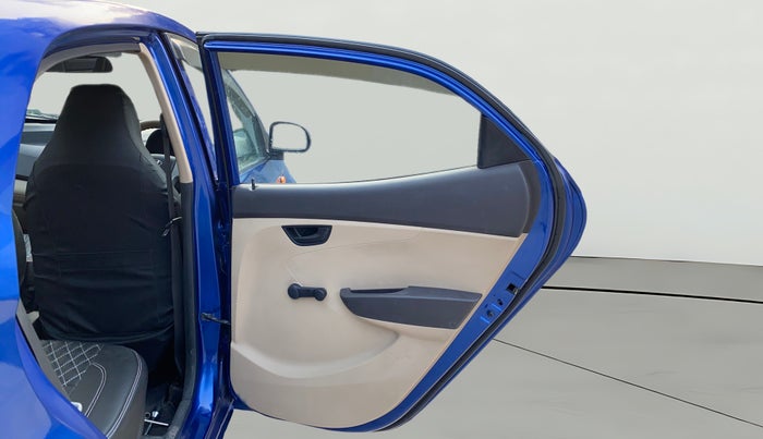 2017 Hyundai Eon ERA +, Petrol, Manual, 71,675 km, RHS Rear Door