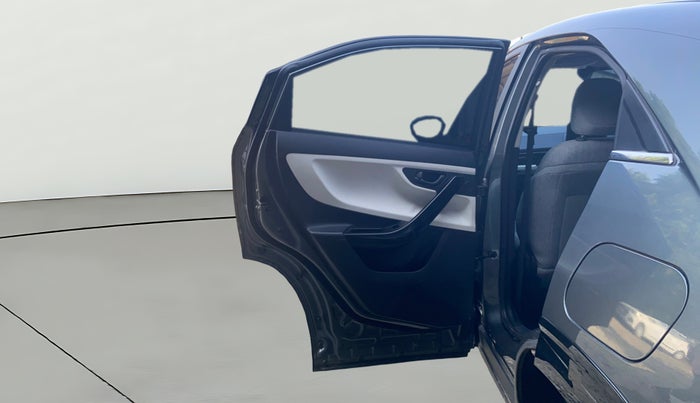 2025 Tata Curvv Pure Plus S 1.2 Petrol 7DCA, Petrol, Automatic, 5,167 km, LHS Rear Door