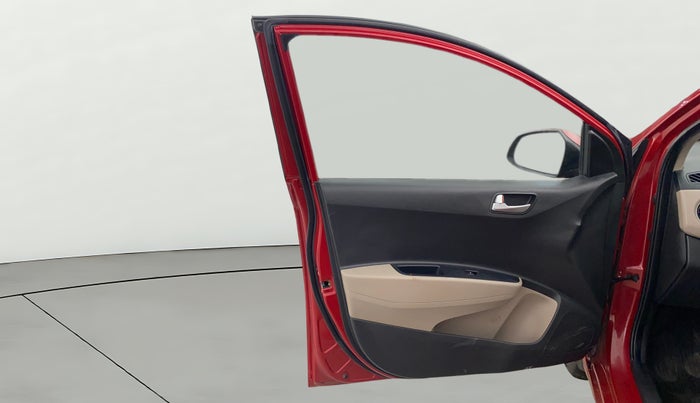 2016 Hyundai Xcent SX 1.2, Petrol, Manual, 37,680 km, LHS Front Door