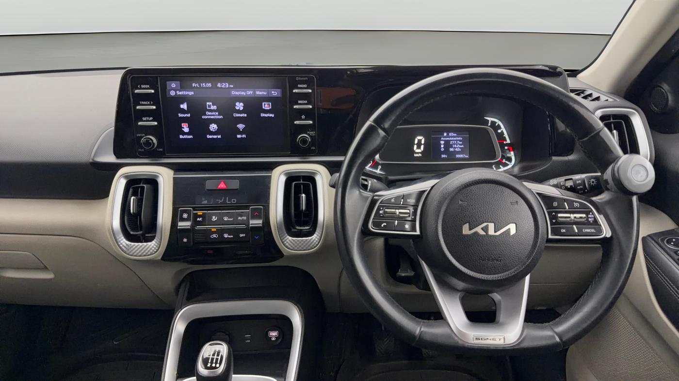 2021 KIA SONET HTX 1.5, Diesel, Manual, 99,945 km, Steering Wheel Close Up