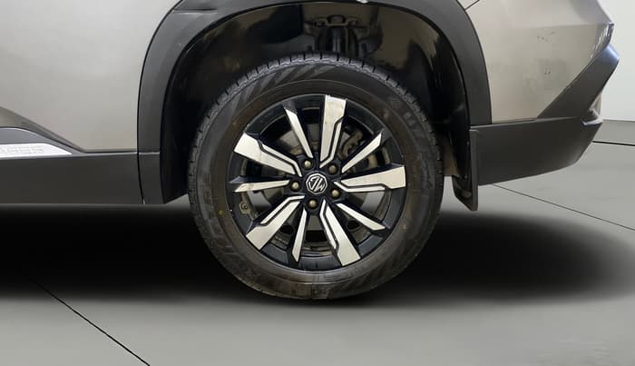 2019 MG HECTOR SHARP 1.5 DCT PETROL, Petrol, Automatic, 1,12,229 km, Left Rear Wheel