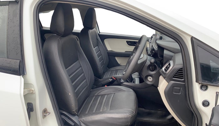 2021 Tata ALTROZ XM PLUS PETROL, Petrol, Manual, 28,422 km, Right Side Front Door Cabin