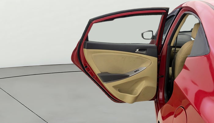 2017 Hyundai Verna FLUIDIC 4S 1.4 VTVT, CNG, Manual, 1,05,023 km, LHS Rear Door