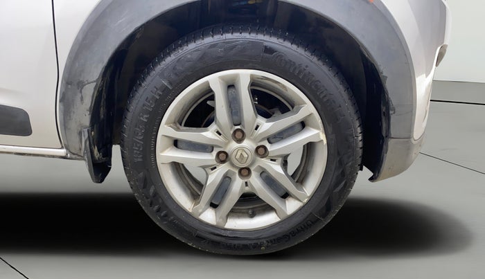 2019 Renault TRIBER RXZ, Petrol, Manual, 55,862 km, Right Front Wheel