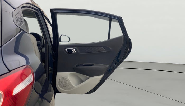 2022 Hyundai GRAND I10 NIOS SPORTZ AMT 1.2 KAPPA VTVT, Petrol, Automatic, 24,573 km, RHS Rear Door