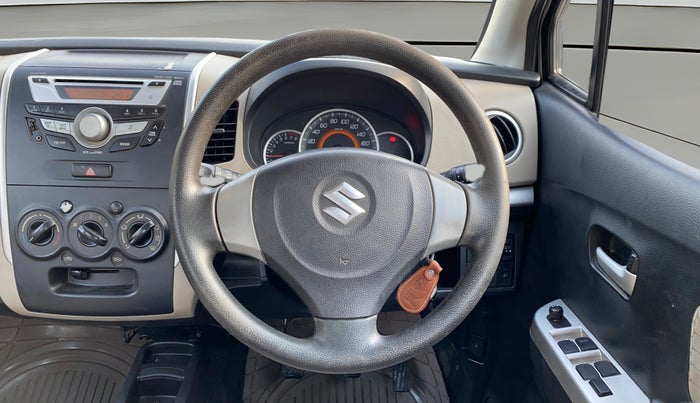 2015 Maruti Wagon R 1.0 VXI, Petrol, Manual, 88,204 km, Steering Wheel Close Up