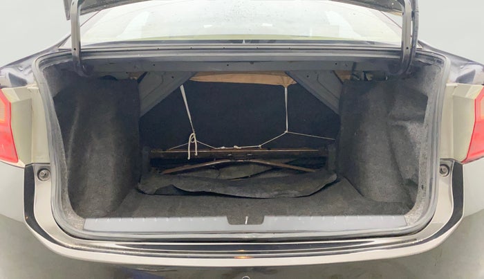 2016 Honda City 1.5L I-VTEC VX (O) MT, Petrol, Manual, 78,511 km, Boot Open Zoomed View