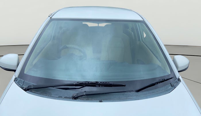 2015 Honda Brio S MT, CNG, Manual, 92,215 km, Front Windshield