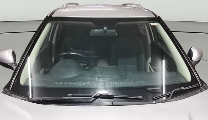 2019 Mahindra XUV300 W4 1.5 DIESEL, Diesel, Manual, 54,452 km, Front Windshield