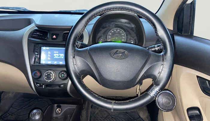 2017 Hyundai Eon ERA + SE, Petrol, Manual, 1,32,347 km, Steering Wheel Close Up