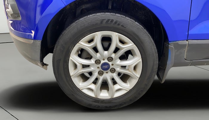 2017 Ford Ecosport TITANIUM 1.5L DIESEL, Diesel, Manual, 1,23,289 km, Left Front Wheel