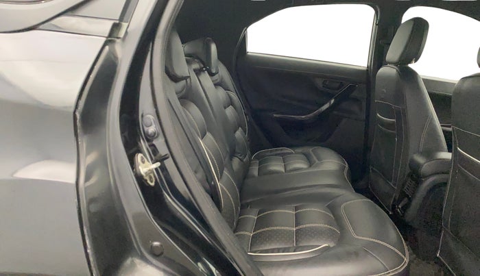 2021 Tata NEXON XZ PLUS (O) PETROL DARK EDITION, Petrol, Manual, 1,22,091 km, Third Seat Row ( optional )