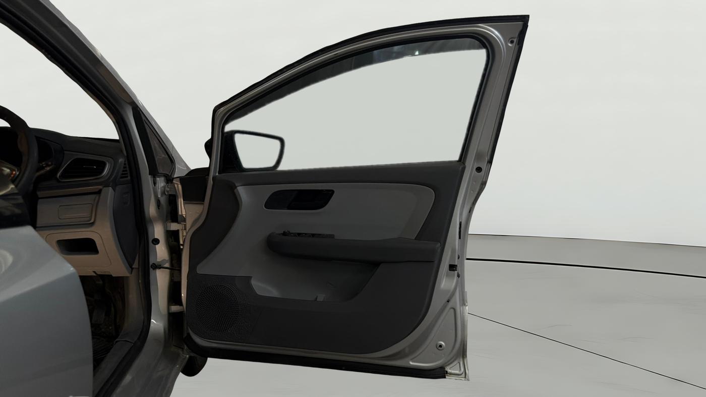 2020 Tata ALTROZ XM PETROL, Petrol, Manual, 52,569 km, RHS Front Door