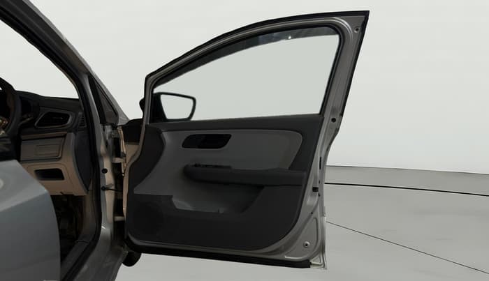 2020 Tata ALTROZ XM PETROL, Petrol, Manual, 52,604 km, RHS Front Door