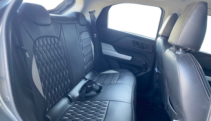 2023 Tata PUNCH PURE MT, Petrol, Manual, 22,213 km, Right Side Rear Door Cabin