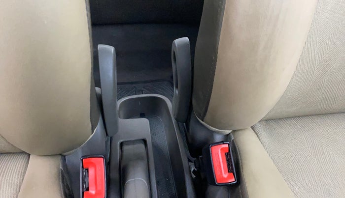 2013 Hyundai i10 MAGNA 1.2, Petrol, Manual, 28,723 km, Driver Side Adjustment Panel