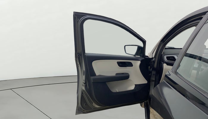 2022 Tata ALTROZ XT PETROL, Petrol, Manual, 55,288 km, LHS Front Door